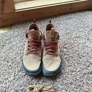 Women’s JJF Magna Lite Vivobarefoot size 40